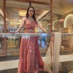 Nikita Rawal Instagram - Happy diwali my Instagram family ❤️ God bless you everyone 🙏 ❤️ #diwali #happyness #nikitarawal