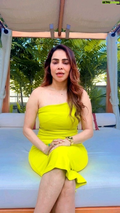 Nikita Rawal Instagram - Happy new year my Instagram family ❤️ Lots of love ❤️ #nikitarawal #newyear #happy #glow #newstart Amari Watergate Bangkok