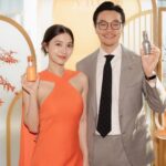 Nittha Jirayungyurn Instagram – We as a couple are proud to be the first Brand Ambassadors for Suntory skincare in Thailand 🧡 อยากให้ลองใช้มากๆๆๆค่ะ Vitoasไม่ใช่เเค่serumแต่เป็น Triple Serum เลยค่ะะะชอบมากกก ส่วนของคุณผู้ชายต้อง Varon Men‘s intensive in one serum ดูแลผิวให้ชุ่มชื้น ลดริ้วรอย จุดด่างดํา ผิวกระจ่างใส ให้ผิวดูอ่อนเยาว์ค่ะ💥💥💥 @saint_kuha