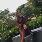 Nittha Jirayungyurn Instagram – Embrace the simplicity elegance 🥰💚

@LoroPiana 
#LoroPiana 
#LoroPianaGhieraBag