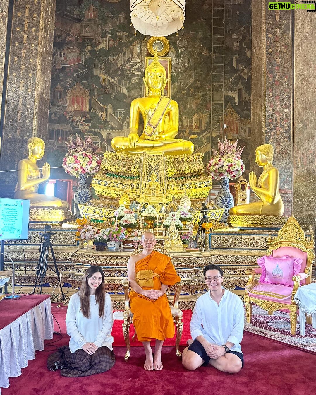 Nittha Jirayungyurn Instagram - It’s about the end and the beginning of the year💗 Happy New Year 2024 to everyone kaa!! ขอให้เป็นปีที่ดีและน่ารักของทุกคนนะคะ