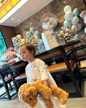 Nittha Jirayungyurn Instagram - Makin💗 I am officially mother of two👶🏻👶🏻