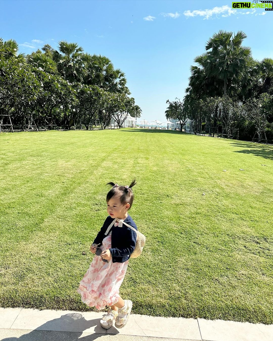 Nittha Jirayungyurn Instagram - Weeheee! InterContinental Hua Hin Resort