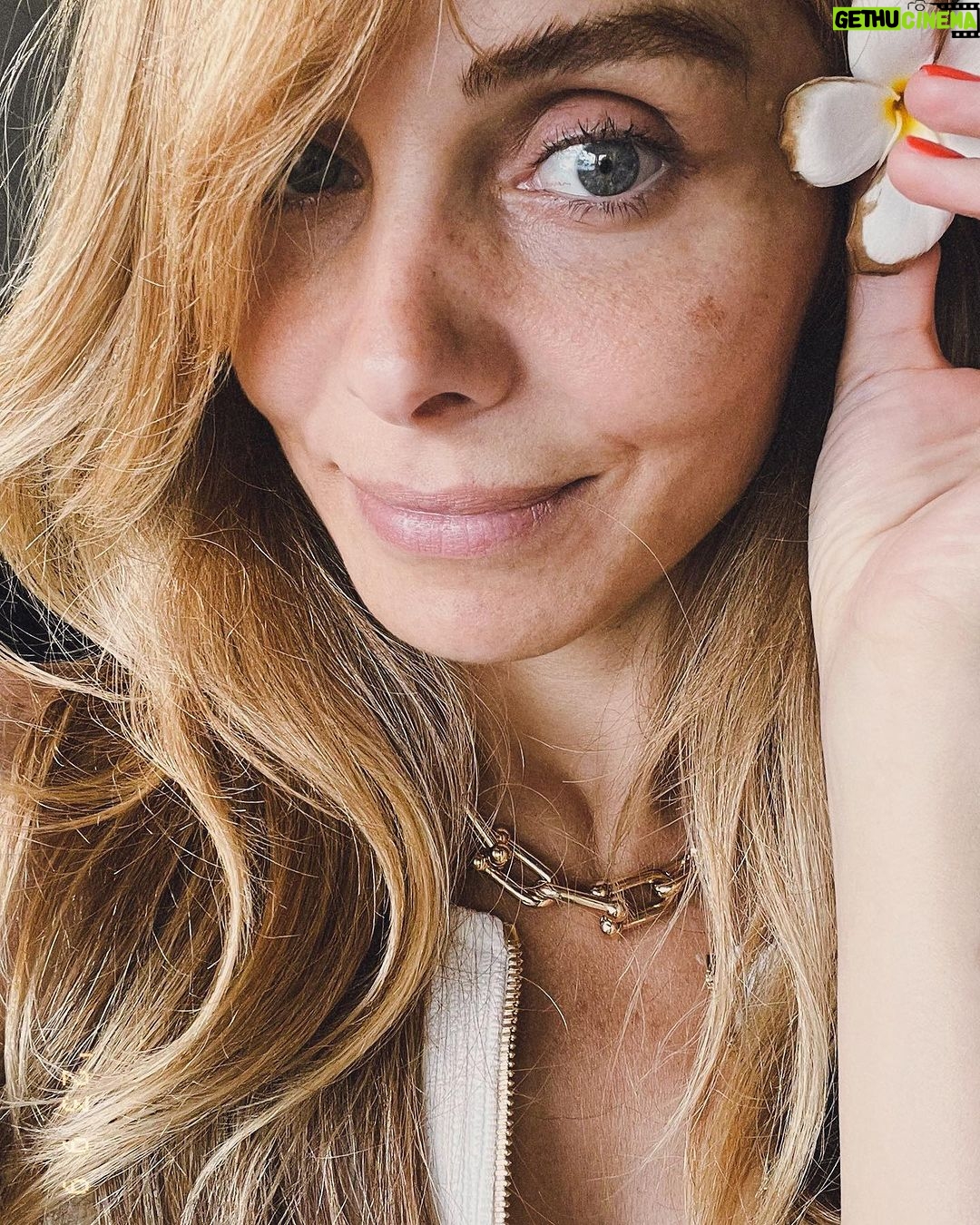 Nur Fettahoğlu - 51.1K Likes - I remember your face….
Some things never change…