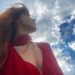 Nur Fettahoğlu Instagram - Yeni eylemler, düşünceler ve inançlar kısa bir süre sonra güçlü birer gerçeğe dönüşecektir….🤟🏻 23/10/21