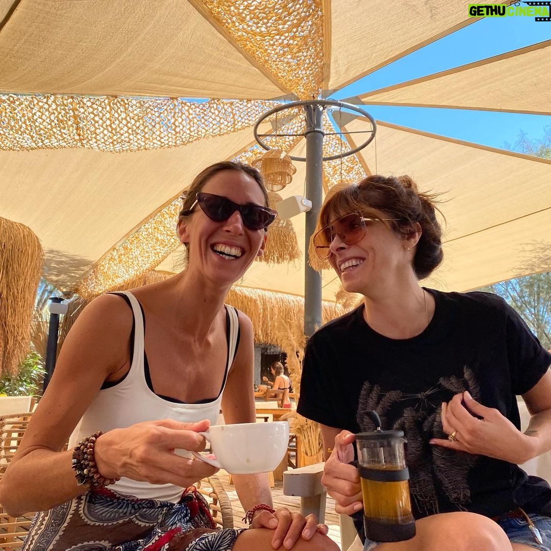 Nur Fettahoğlu Instagram - Free souls..✌🏻 @ilksenutlu @ahmetutlu