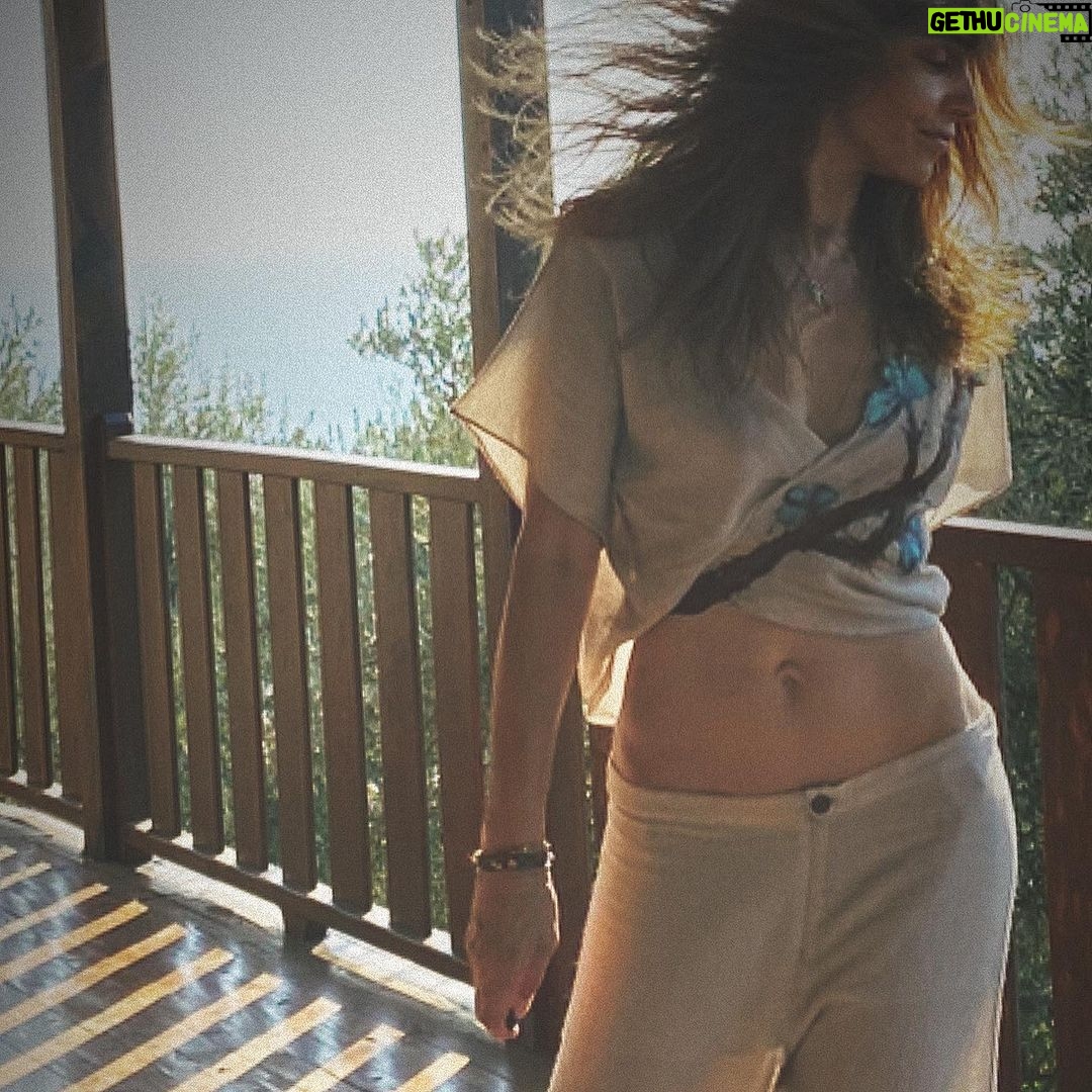 Nur Fettahoğlu - 43.4K Likes - Dünyadan uzak…..🛸🪐