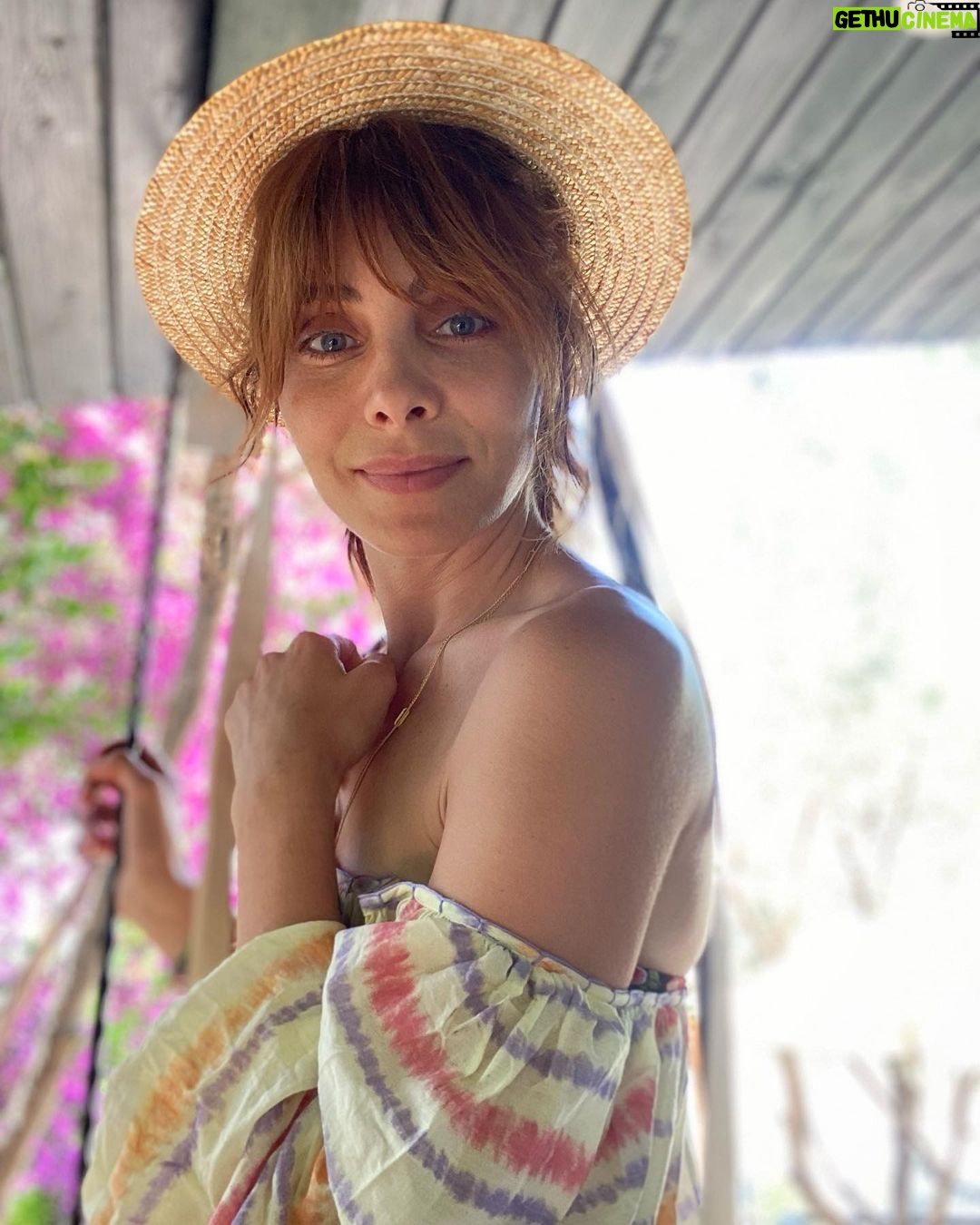 Nur Fettahoğlu - 44.9K Likes -