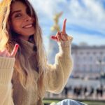 Nur Fettahoğlu Instagram – When you forgive… you love….
And when you love! Gods light shines on you 🦋
24/10/22
♾️