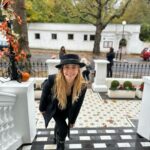 Nur Fettahoğlu Instagram - London ‘23 ! 🍂