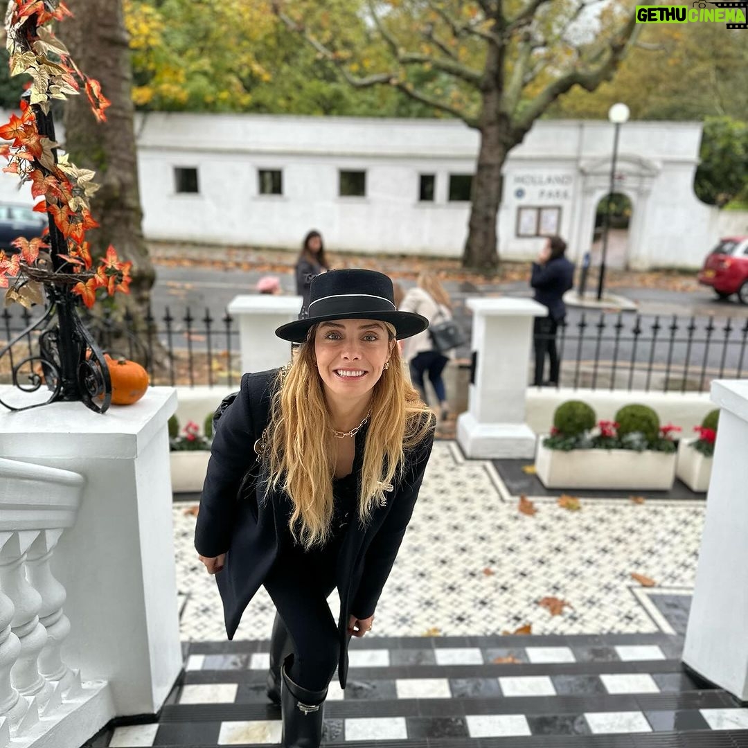 Nur Fettahoğlu - 41.3K Likes - London ‘23 ! 🍂