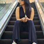Nyla Usha Instagram – Slowly getting over OCD is it??
😄
Clicking this for me,(facing a trip n fall situation)is my darling @rjnimmy 😘 Dubai Mall