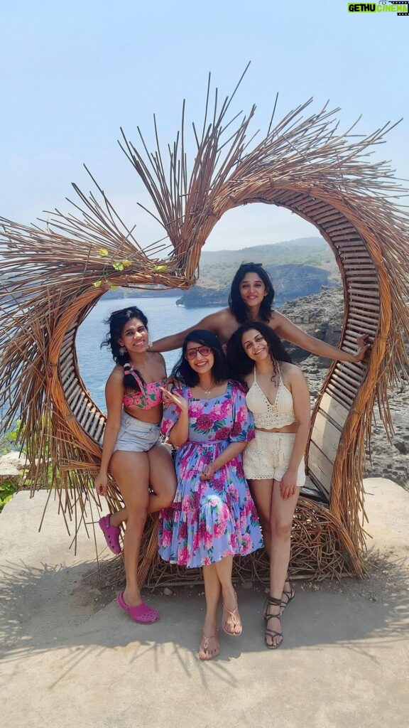 Nyla Usha Instagram - Our girls trip finally made it out of the WhatsApp group 😍 Living our best lives and making memories for a lifetime! . Thanks to @afcholidays for putting everything together ✈️ .
