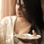 Nyla Usha Instagram - Make sure you take extra care of your hair and use products that repair and protect it from damage! My go-to range is the #ArganOil collection from @herbalessencesarabia that's infused with pure Moroccan Argan Oil! It’s the perfect summer hair maintenance routine💆🏻‍♀️🌿 Try it & let me know what you think🤍 #certifiedbyplantscientists #freebynature #summarhair #hairtips #haircare