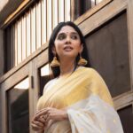 Nyla Usha Instagram – 💫 
.
Weave @saanshi_handloom_kuthambully 
Capture @smadavi 
Styled and loved @pushpamathew28