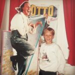 Oliver Pocher Instagram - Und hier ein Original Gesicht der #Kinderschokolade feat Otto #cutesolidarity #🖕🏻Pegida