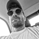 Pablo Alborán Instagram – 1.día de sol y masajitos
2.dormido yendo a una reunión
3.se dispararon las ideas 
4.día inolvidable
5.siempre me tira la lengua 
6.nap