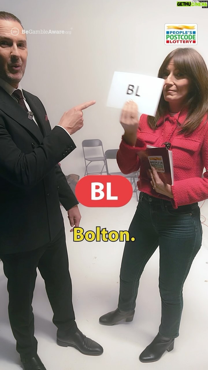 Paddy McGuinness Instagram - Davina put me to the test but my encyclopedic Postcode knowledge could not be matched! 🧠✉️🤓 70% of postcodes in Britain are already playing @peoplespostcodelottery Now all that’s left to ask is… is your door in the draw? #PostcodeChallenge #PostcodeLottery #PostcodeLotteryPeople T&Cs apply. #ad