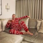 Paddy McGuinness Instagram - Merry Christmas my loves. 🍻 Kids bedtime done! Now it’s time for few adult pops before I commence the wrapping/building! 😅 Here’s a few, cherub like, Christmas pictures! #christmaseve #manspreading
