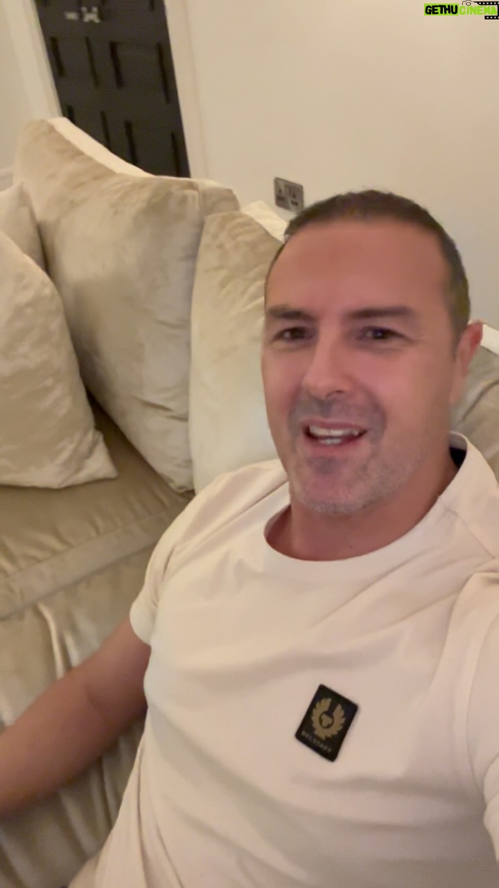 Paddy McGuinness Instagram - It’s just a suggestion! #sugar #merrychristmas