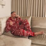 Paddy McGuinness Instagram - Merry Christmas my loves. 🍻 Kids bedtime done! Now it’s time for few adult pops before I commence the wrapping/building! 😅 Here’s a few, cherub like, Christmas pictures! #christmaseve #manspreading