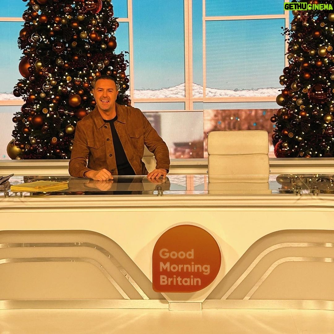 Paddy McGuinness Instagram - Good afternoon Britain.