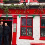 Paddy McGuinness Instagram - Enjoyed a lovely couple of days filming in Ireland. Forgot how much I love it there. 🇮🇪⚫️⚪️💚 #ireland