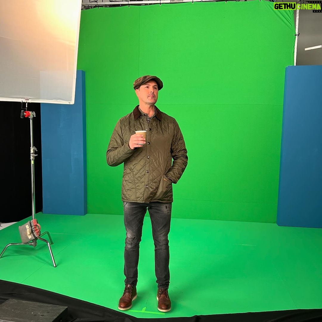 Paddy McGuinness Instagram - First foray into the Marvel Cinematic Universe or is it Emmerdale? #greenscreen #thursday