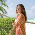 Paolla Oliveira Instagram - Laranja é a cor mais quente! Achados do celular 🌴🧡