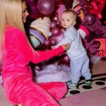 Paris Hilton Instagram - Nothing better than days spent with my family at home ❤️👨‍👩‍👧‍👦🏡 #CutesieCrew Beverly Hills, California