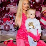 Paris Hilton Instagram - Nothing better than days spent with my family at home ❤️👨‍👩‍👧‍👦🏡 #CutesieCrew Beverly Hills, California