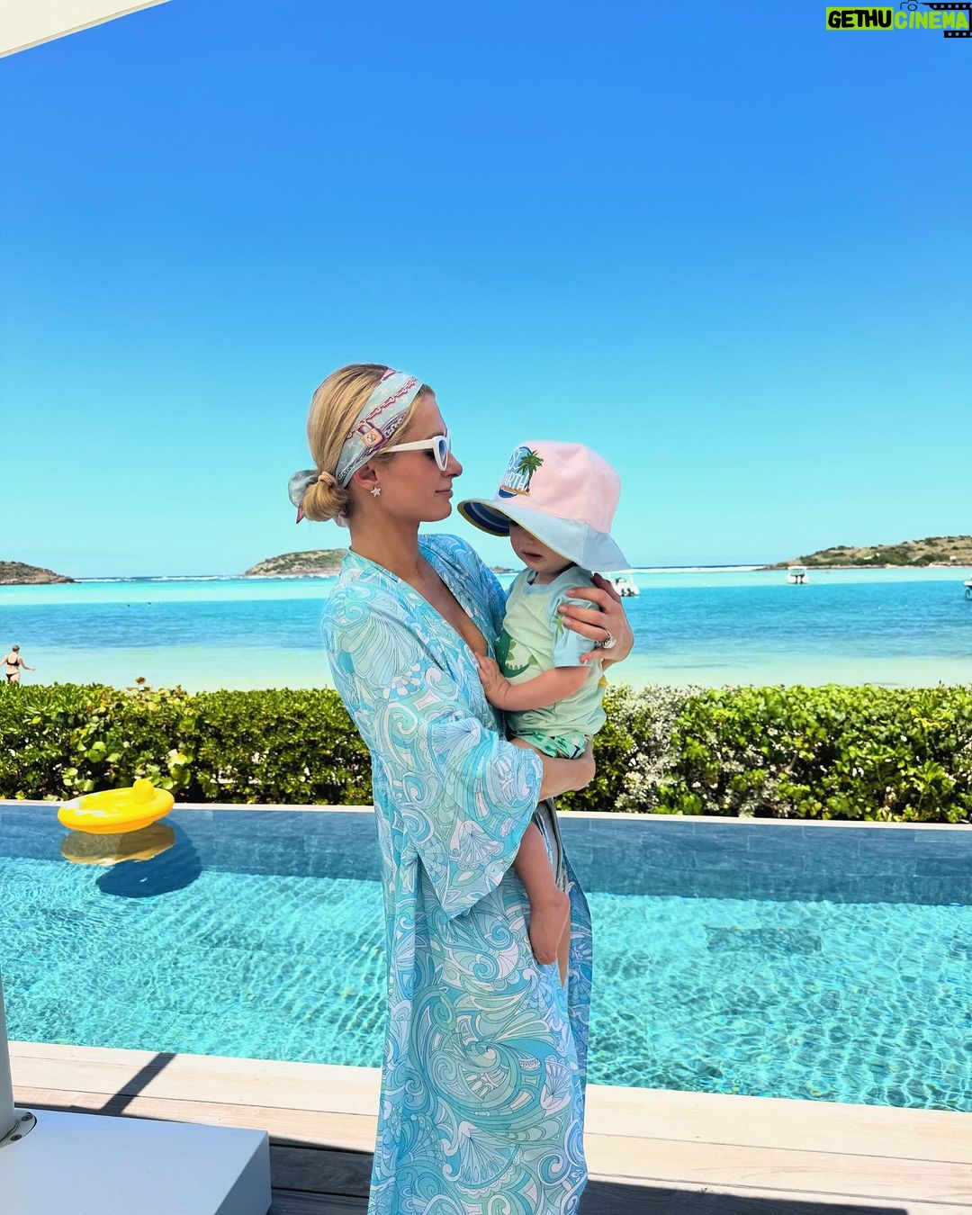 Paris Hilton Instagram - Life is beautifuš„° Easter in Paradise with Baby Pš£ St Barts (Caribbean)