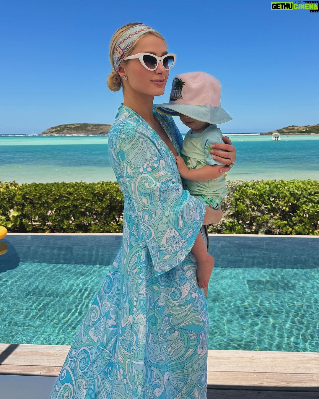 Paris Hilton Instagram - Life is beautifuš„° Easter in Paradise with Baby Pš£ St Barts (Caribbean)