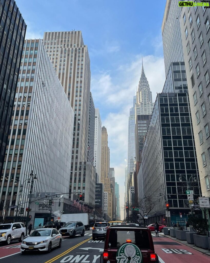 Pathompong Reonchaidee Instagram - นักท่องเที่ยวท่านนึง. New York City, NY