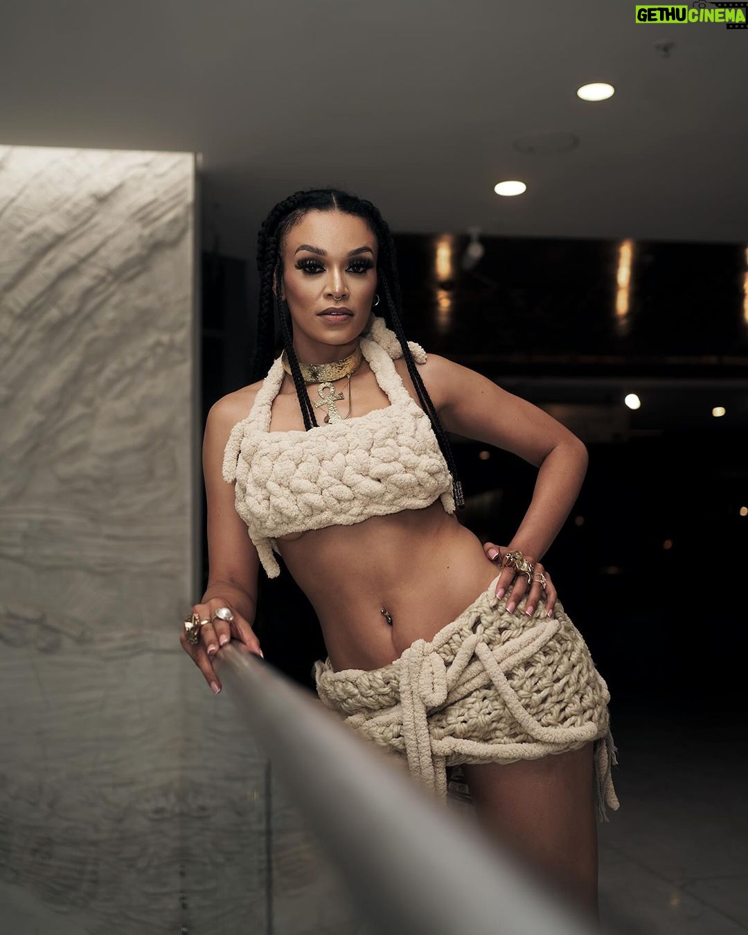Pearl Thusi Instagram - My drip is from the fountain of youth… 💧✨ Johannesburg, South Africa