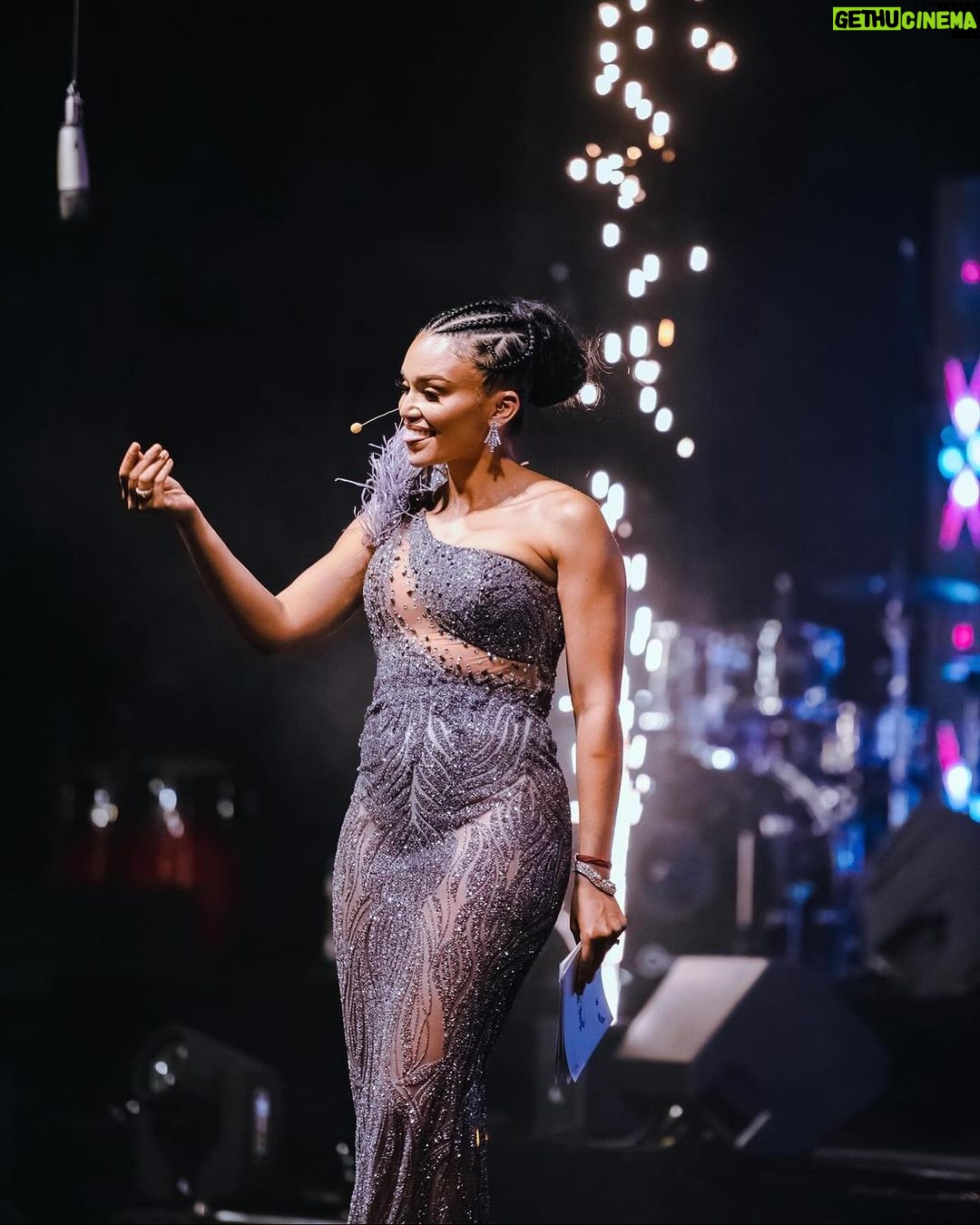 Pearl Thusi Instagram - Twenty twenty fortune and favor! Twenty twenty unforgettable. Twenty twenty formidable! Twenty twenty time to mf get it!