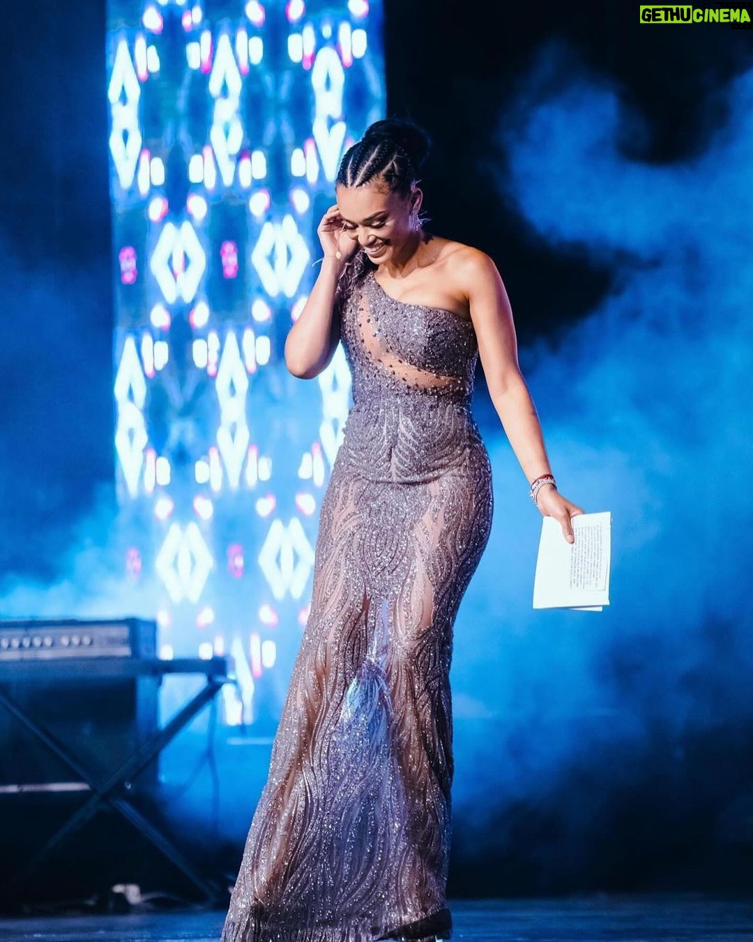 Pearl Thusi Instagram - Twenty twenty fortune and favor! Twenty twenty unforgettable. Twenty twenty formidable! Twenty twenty time to mf get it!