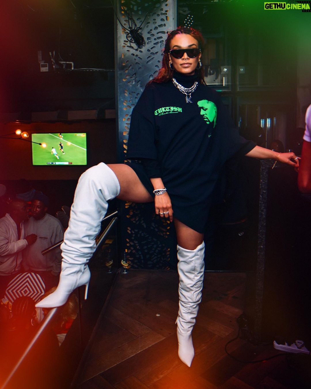 Pearl Thusi Instagram - Ⓜ️ is for SUPA MEGA! Ⓜ️EGACY Ⓜ️ASTERPIECE . Hope you resting easy Kiernan. Ⓜ️iss you.