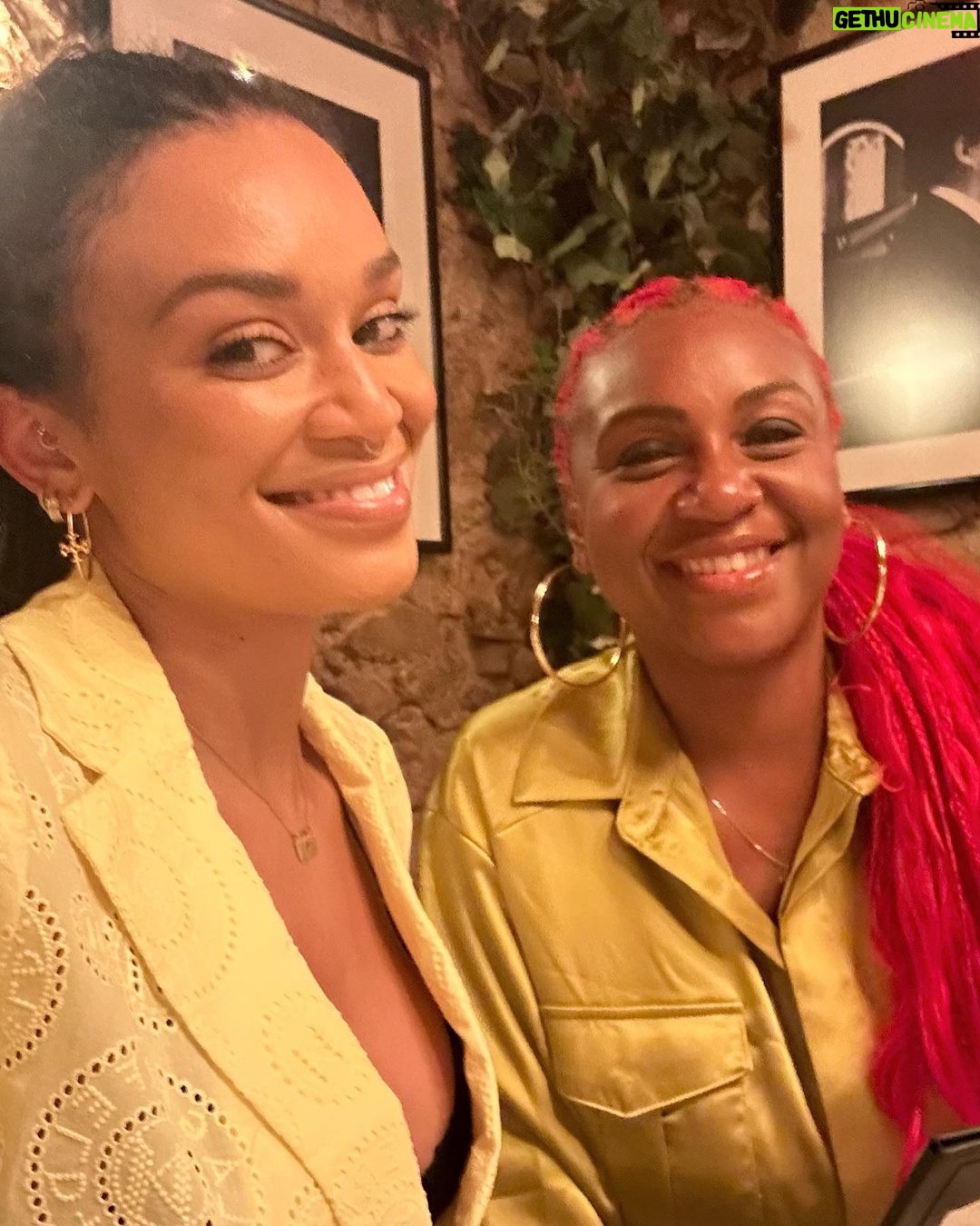 Pearl Thusi Instagram - Best! Girls! Trip! Ever! I love you @telltell_heart ! My love for you is as unfiltered as these photos!