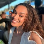 Pearl Thusi Instagram - It’s giving Zimbabwe ! 🥰😋 A girl who loves her beet-ruti & Kosolo 🥰 #latepost Zimbabwe, Africa