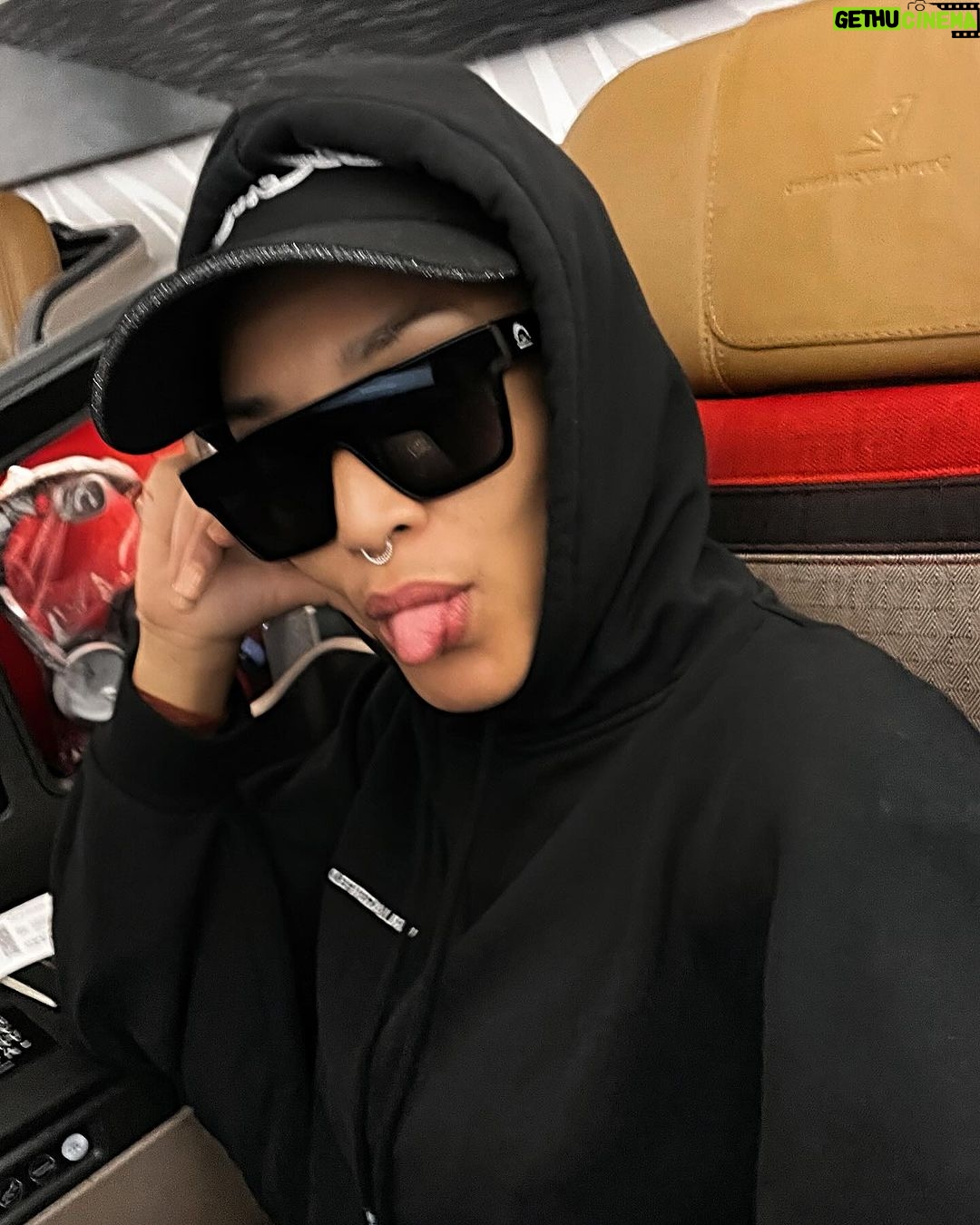 Pearl Thusi Instagram - Terminal A . 🤍 Let me go shed loads off stress, Eskom style 🙏 O.R. Tambo International Airport