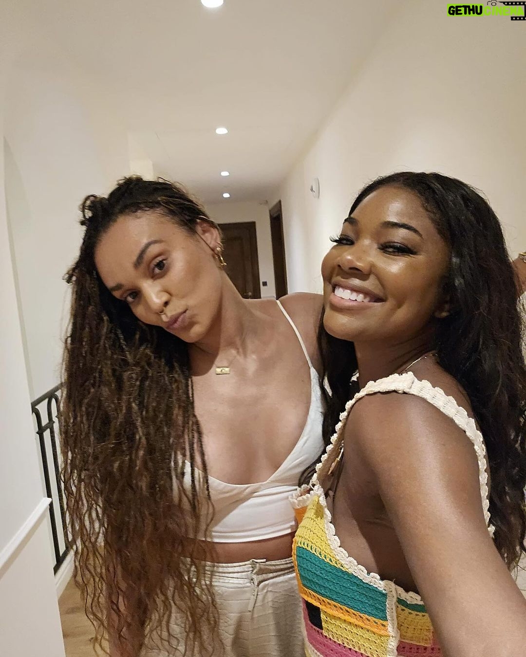Pearl Thusi Instagram - Hope you’re having the happiest of birthdays @gabunion . Didn’t even have to edit anything because you’re perfect. The REALEST! A powerful and unstoppable energy. I hope you know God has only just started with you! 🤍