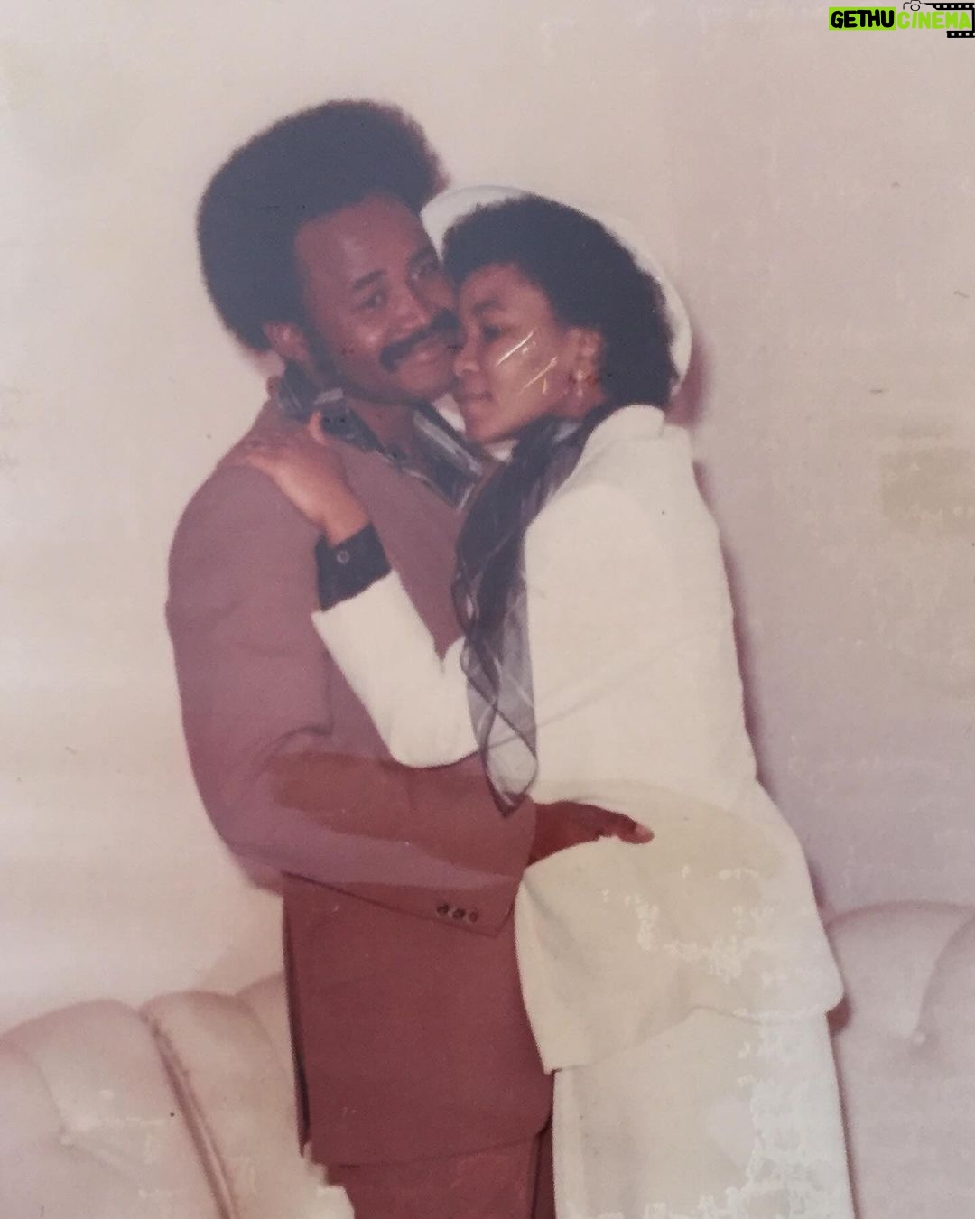 Pearl Thusi Instagram - Hope you’re having the perfect heavenly birthday dad. I miss you more than words could ever describe. My first and forever hero. I know you always got my back 😘 Love you always “Babayi “