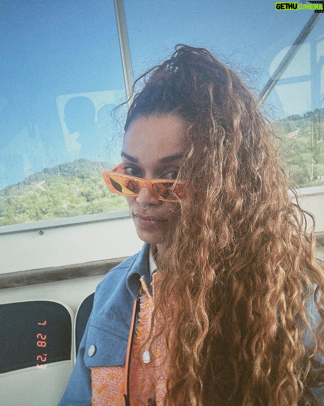 Pearl Thusi Instagram - Relax your shoulders while swiping. ๐งก Morning ๐ Santa Maria Mozambique
