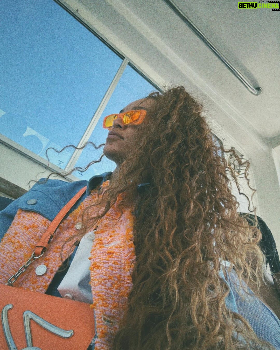 Pearl Thusi Instagram - Relax your shoulders while swiping. ๐งก Morning ๐ Santa Maria Mozambique