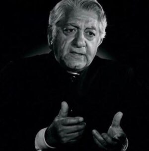 Pejman Jamshidi Instagram - زندگي به همين بي ارزشي است.
عزت يك ملت هم كه باشي روزي ميروي.
چقدر دوستون داشتم.چقدر جاتون خالي شد و چقدر تمام شهر از رفتنتون غمگينه.
عاقبت به خير شدن يعني همين.
خدا نگهدار اقاي بازيگر