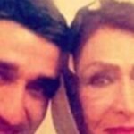 Pejman Jamshidi Instagram - اين مناسبات بهانه است ، هر روز روز توست. هر لحظه و هرچيزي كه هست متعلق به تو و آغشته به بوي توست.دلم هيچوقت به نبودنت عادت نكرد و نميكند.كاش مطمئن بودم كه با مرگ ، بار ديگر به هم ميرسيم . . . دلم به شكل نفس گيري برات تنگ شده. #مادر #دلتنگی @golfarahani @alishadman @meysammirzaee