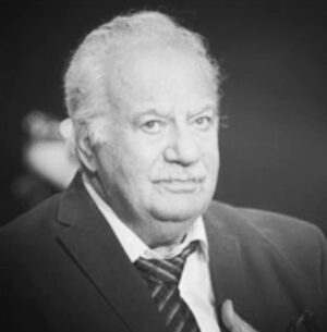 Pejman Jamshidi Instagram - شما محبوب زندگي كرديد و محبوب تر رفتيد.
نامتان تا هميشه بين اين مردم به نيكي ياد خواهد شد.
خدانگهدار ناصر خان ملك مطيعي عزيز و صبور