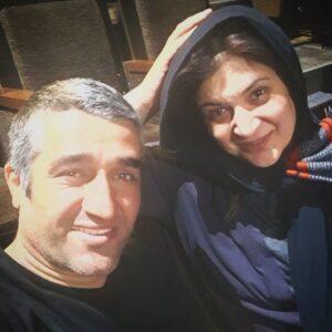 Pejman Jamshidi Instagram - ريما خانم عزيز
هميشه و همه جا ميدرخشي🌹
افتخاريست دوستي با شما و همچمين اجرا در كنار شما.
از فردا هرشب راس ساعت ١٩/٣٠ باز هم نمايش ًآن سوي آينهً رو به اتفاق ريما رامين فر عزيز ، مارال خانم بني آدم و علي خان جان سرابي در پرديس تئاتر شهرزاد اجرا ميريم.
منتظر ديدارتون هستيم.
خريد بليط از سايت تيوال
پ.ن : نمايش آن سوي آينه 
نويسنده : فلوريان زلر
مترجم : تينوش نظم جو
كارگردان : علي سرابي
تهيه كننده : نورالدين حيدري ماهر