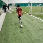 Pejman Jamshidi Instagram - پسر كو ندارد نشان از عمو اين تصاويرو كه ديدم ياد دوران كودكي و نوجووني خودم افتادم.روزهايي كه با كمترين امكانات روي زمين هاي خاكي و آسفالت هاي گوشه گوشه اين شهر همراه با بابا هومنت به دنبال آينده اي ميدويديم كه آن قدرها هم دور نبود. روزهاي خوش كودكي كه آن وقت ها فكر نميكرديم انقدر به حال نزديك باشد. لحظاتي كه هرگز تكرار نشد. پسر جان آرزو ميكنم به تمام آرزوهات برسي و من بتونم حتي شده براي يك بار از روي سكوهاي يه استاديوم برات هورا بكشم.اگر در آزادي بوديم كه چه بهتر ! درضمن يادت باشه اگر به هر دليلي به اين آرزوت نرسيدي و من هم از ديدنت تو يك استاديوم پر شور و پرجمعيت محروم شدم ، هيچ كدوممون غصه نخوريم چون سرنوشت بازي هاي پيچيده اي داره و تو همين كه كورش مايي براي هممون كافيه. خيلي دوست دارم و دلم برات يه ذره شده I love u and I miss u❤️ @kouroshjamshidi7 @mamakjamshidi @dur1health